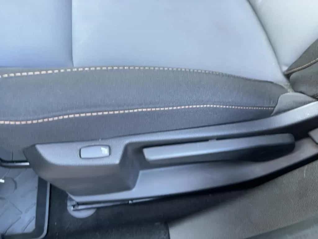 Dacia Duster Extreme TCe 150 EDC +Automatik+PDC hinten 12/2024-photo-28