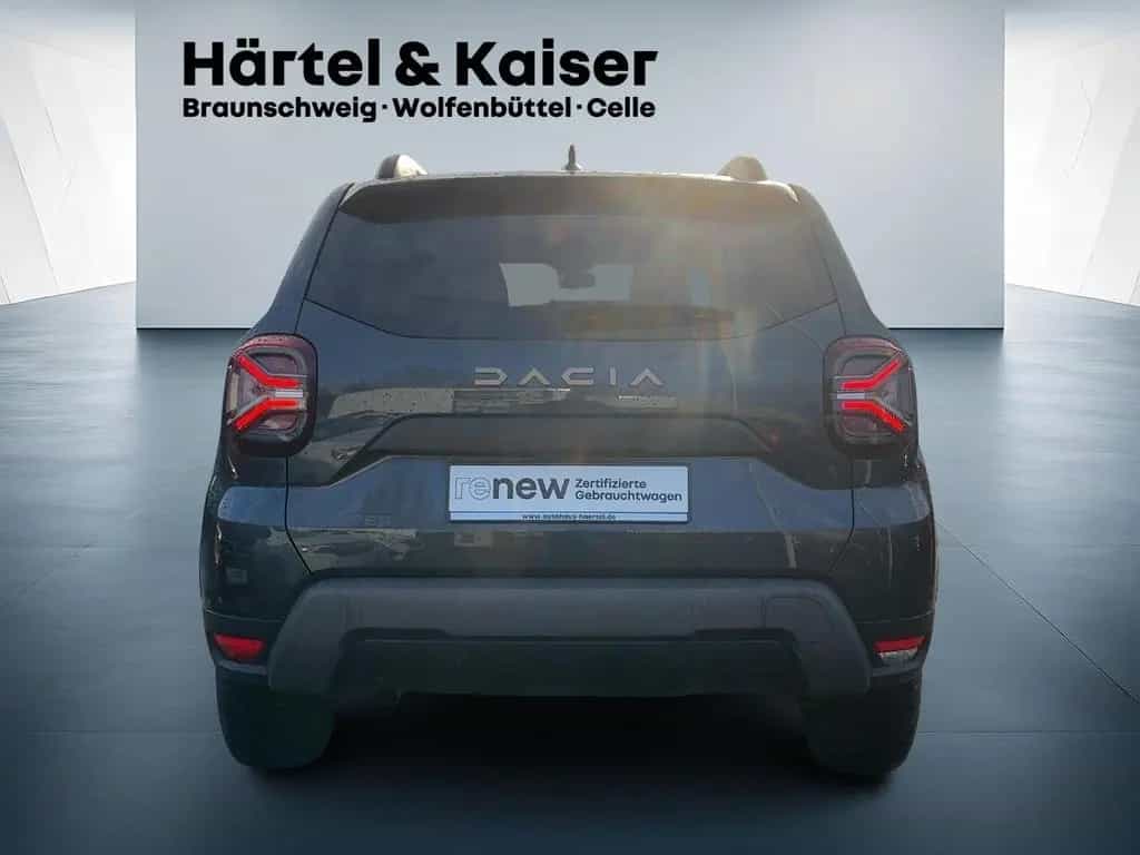 Dacia Duster Extreme TCe 150 EDC +Automatik+PDC hinten 12/2024-photo-3