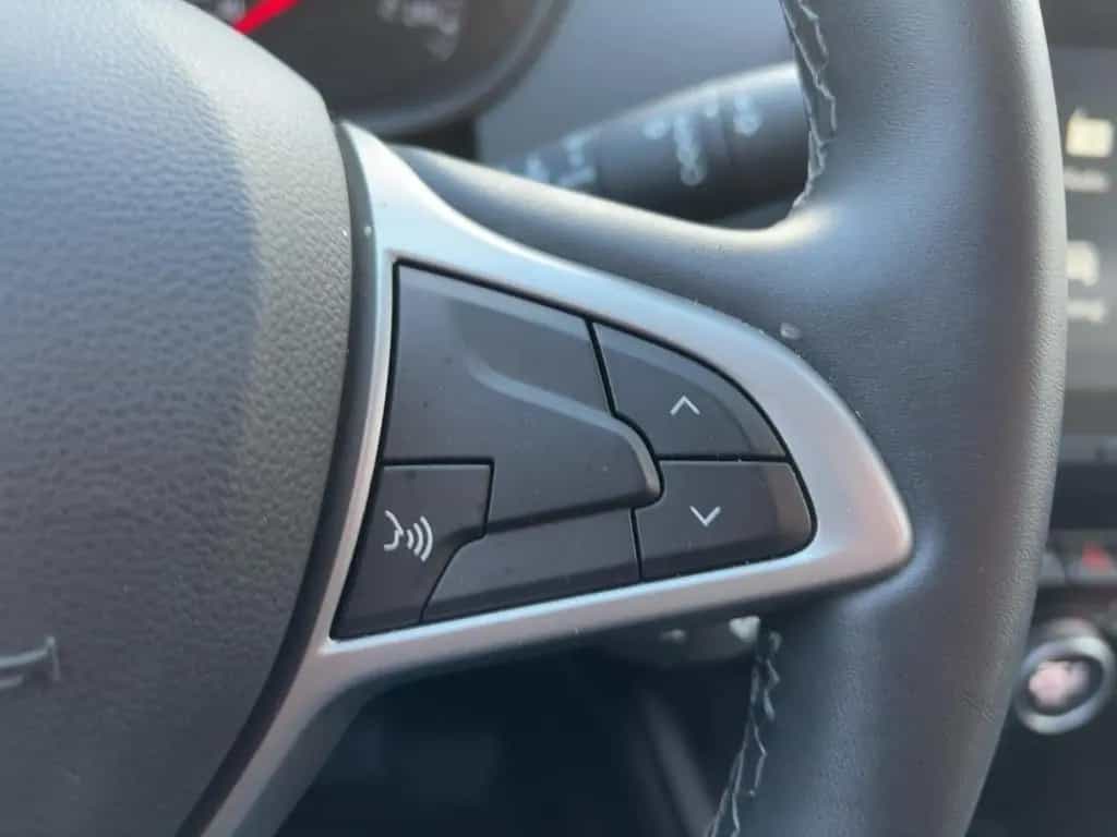 Dacia Duster Extreme TCe 150 EDC +Automatik+PDC hinten 12/2024-photo-31