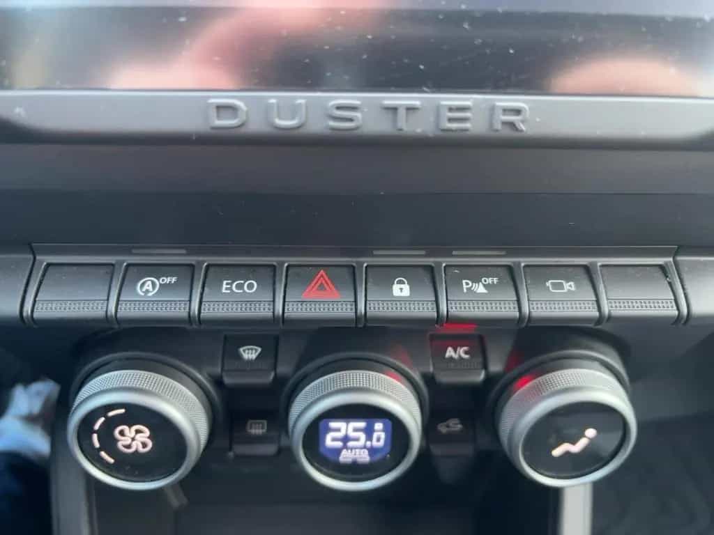 Dacia Duster Extreme TCe 150 EDC +Automatik+PDC hinten 12/2024-photo-41