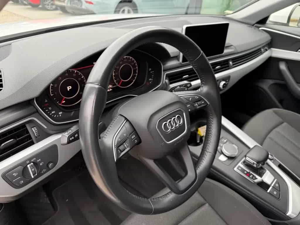 Audi A4 2.0 TFSI S Line*Automatik*Digital Tacho*Xenon 07/2018-photo-10