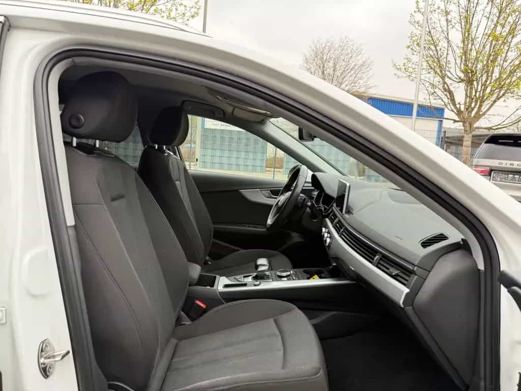 Audi A4 2.0 TFSI S Line*Automatik*Digital Tacho*Xenon 07/2018-photo-21