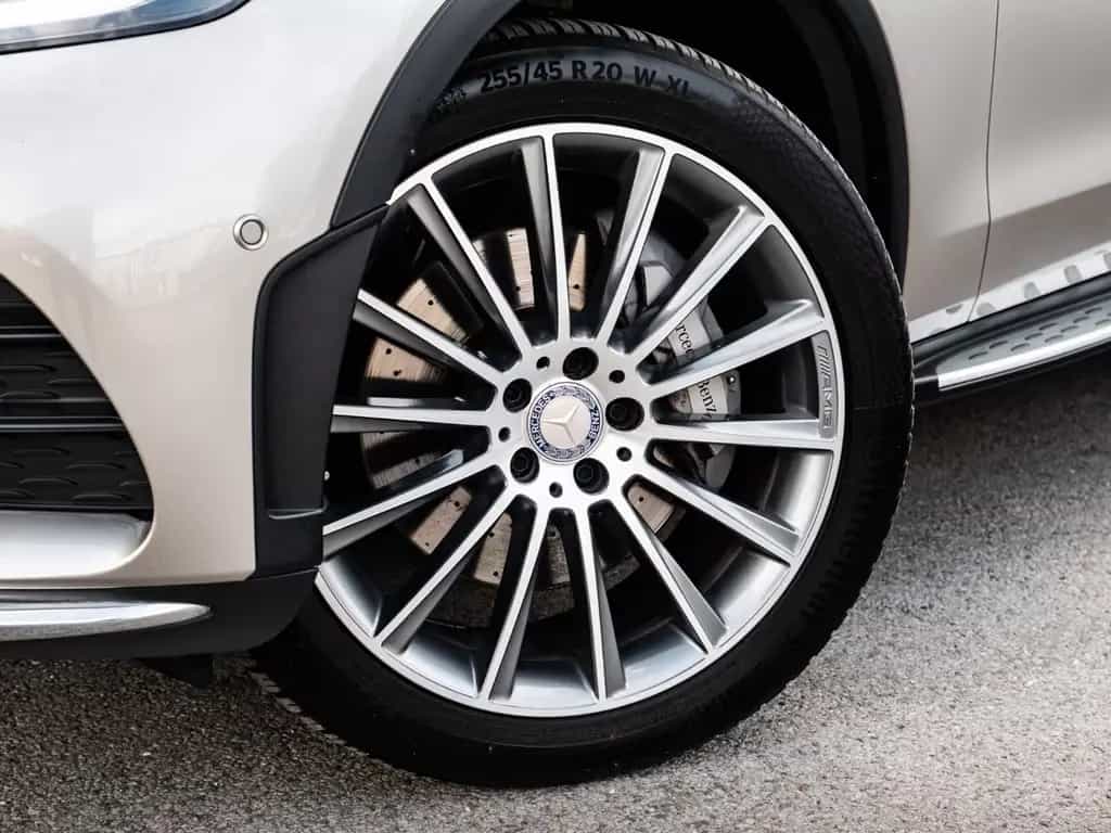 Mercedes-Benz GLC 300 d 4Matic AMG LINE PANORAMADACH VOLL 11/2019-photo-1