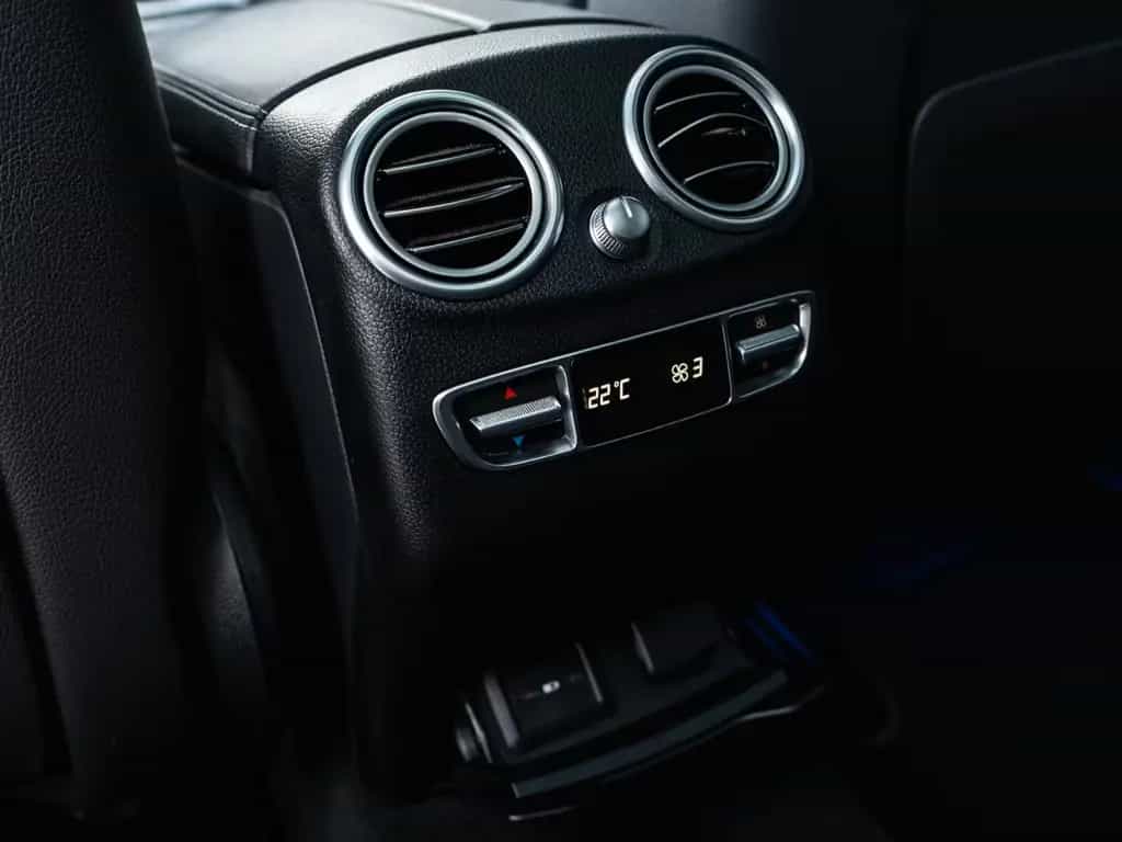 Mercedes-Benz GLC 300 d 4Matic AMG LINE PANORAMADACH VOLL 11/2019-photo-10