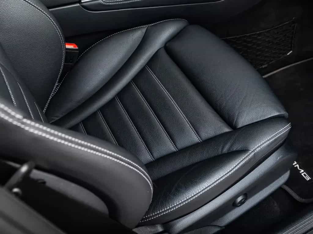 Mercedes-Benz GLC 300 d 4Matic AMG LINE PANORAMADACH VOLL 11/2019-photo-14