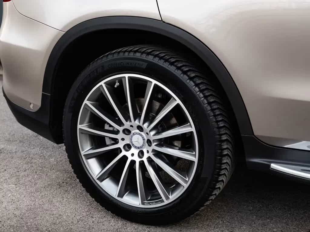 Mercedes-Benz GLC 300 d 4Matic AMG LINE PANORAMADACH VOLL 11/2019-photo-16