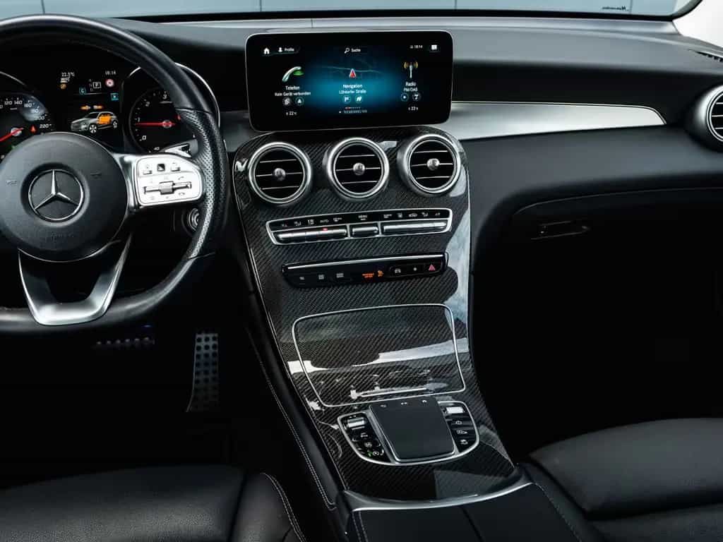 Mercedes-Benz GLC 300 d 4Matic AMG LINE PANORAMADACH VOLL 11/2019-photo-33