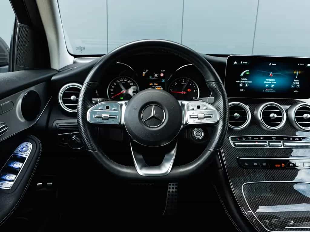 Mercedes-Benz GLC 300 d 4Matic AMG LINE PANORAMADACH VOLL 11/2019-photo-34