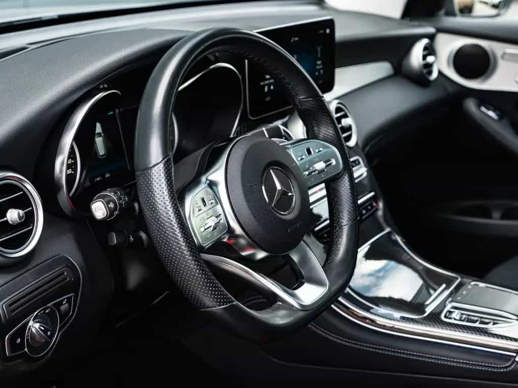 Mercedes-Benz GLC 300 d 4Matic AMG LINE PANORAMADACH VOLL 11/2019-photo-36