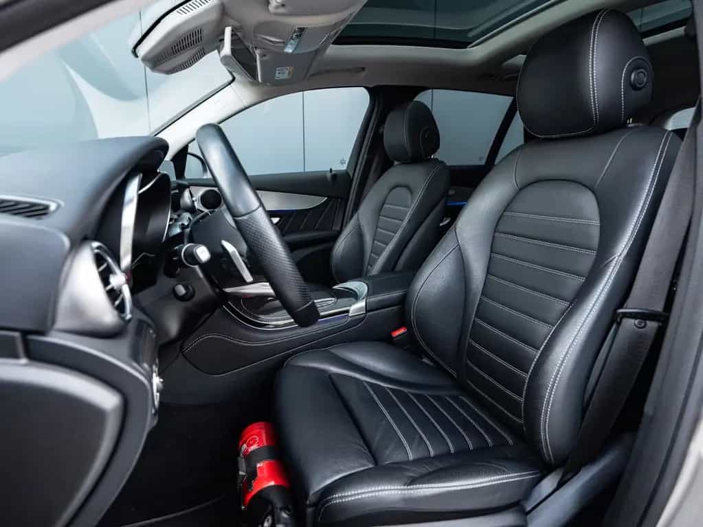 Mercedes-Benz GLC 300 d 4Matic AMG LINE PANORAMADACH VOLL 11/2019-photo-7