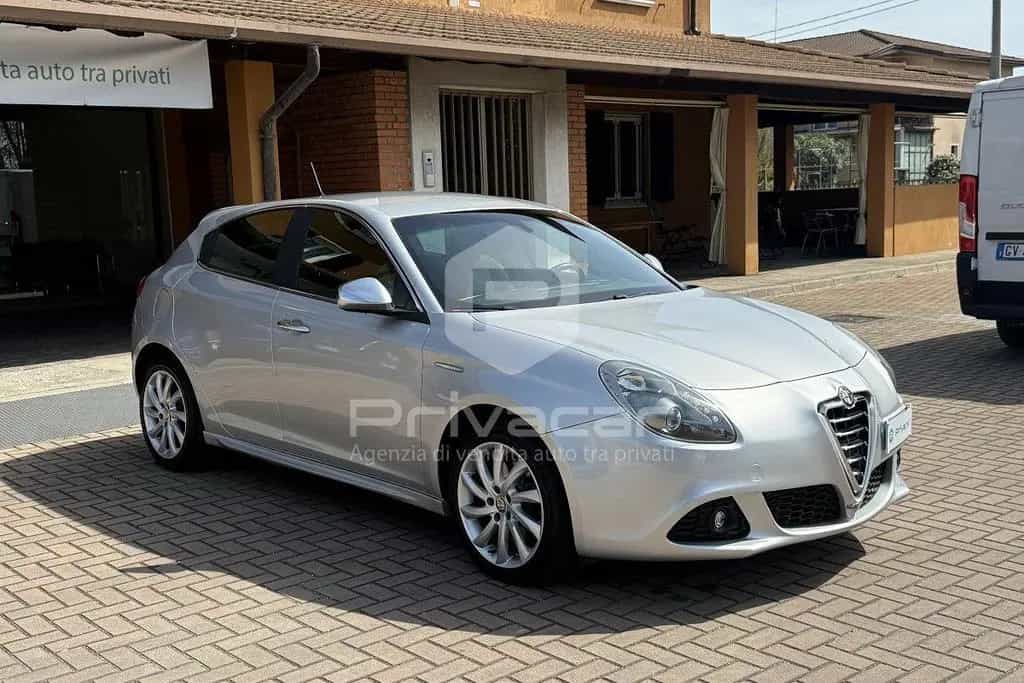 Alfa Romeo Giulietta ROMEO Giulietta 2.0 JTDm-2 140 CV Distincti 09/2012-photo-1