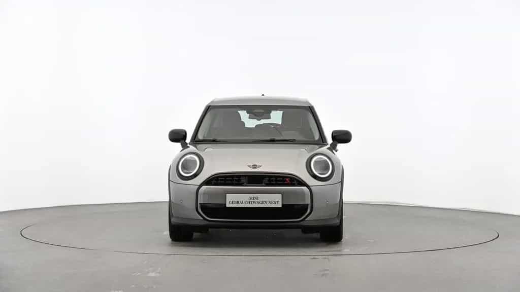 MINI Cooper S 5-Türer 11/2024-photo-2
