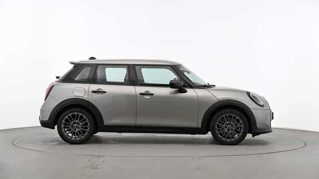 MINI Cooper S 5-Türer 11/2024-photo-6
