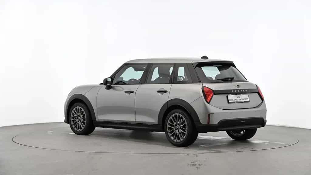 MINI Cooper S 5-Türer 11/2024-photo-8