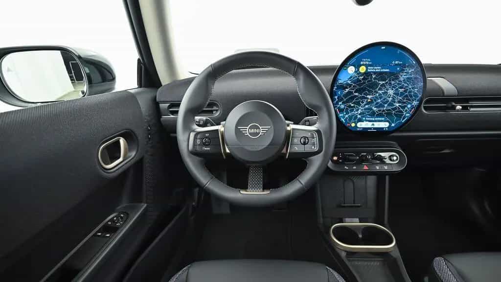 MINI Cooper C 11/2024-photo-11
