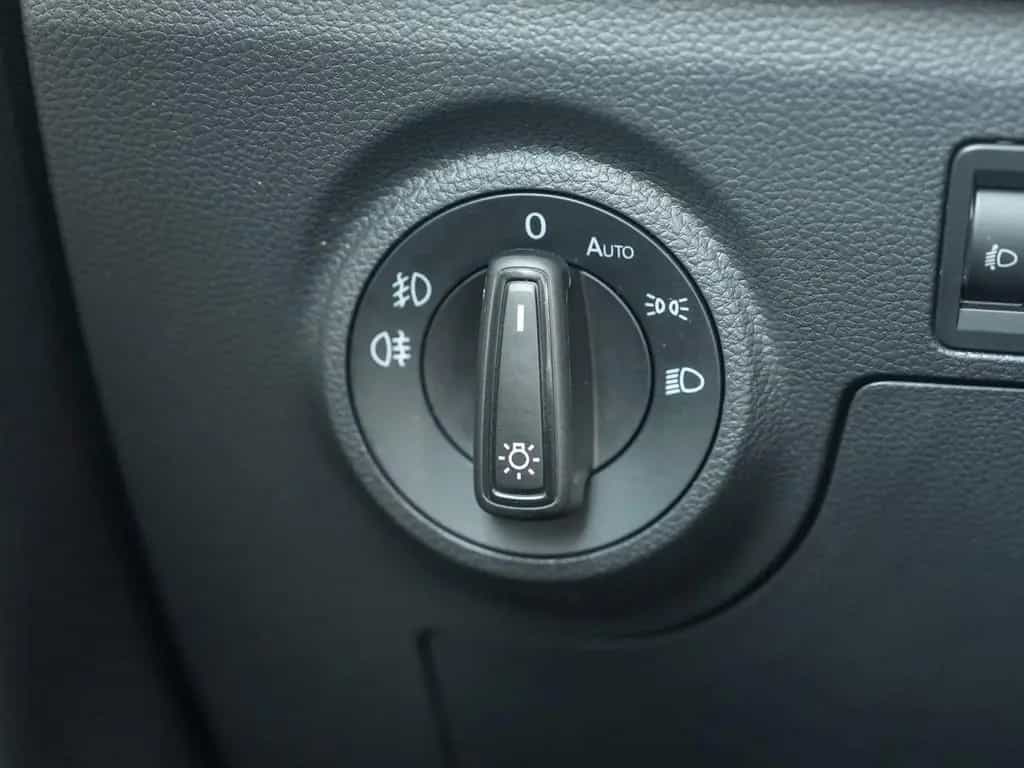 Seat Arona 1.0 TSI DSG Style /LED/GRA/Klima 02/2025-photo-16