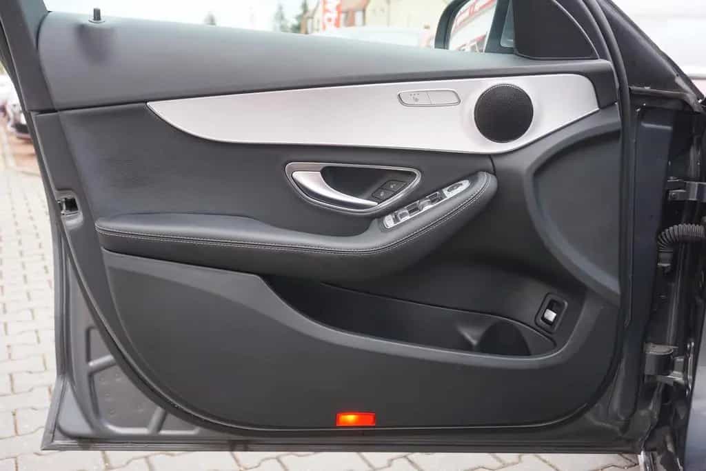 Mercedes-Benz C 200 C200 Limousine Exclusive 9G-Tronic LED Navi ACC 05/2019-photo-26