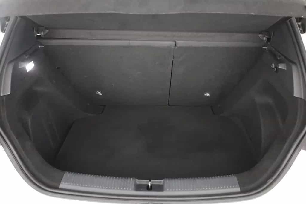 MG MG3 1.5 Comfort LED Navi Kamera 03/2025-photo-25
