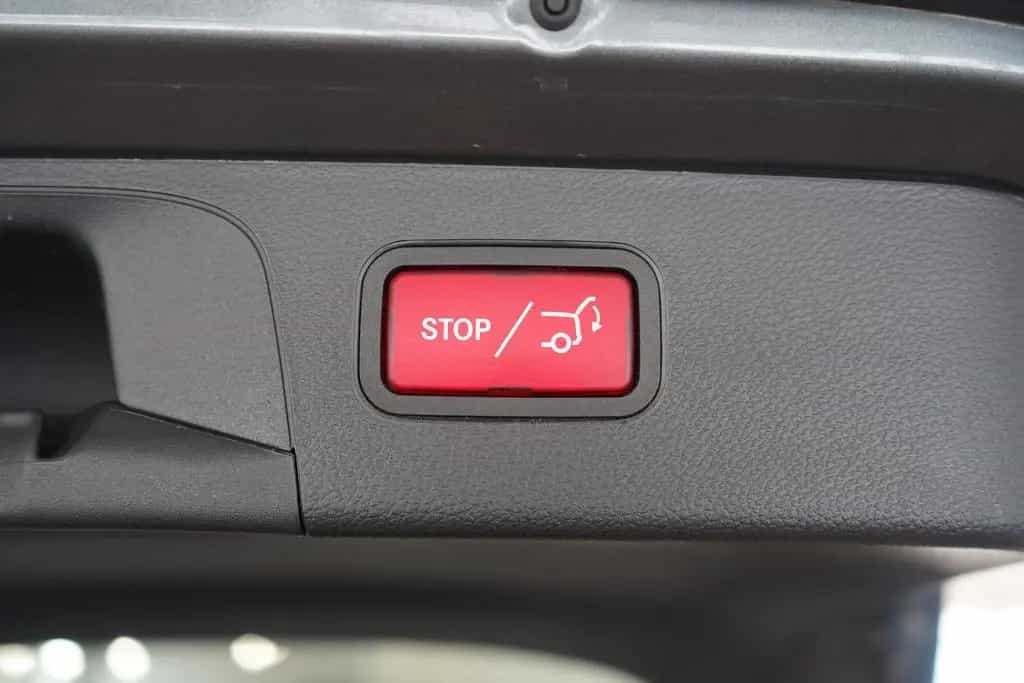 Mercedes-Benz GLC-Class 250 4Matic Standard LED Totwinkel Alcantara 09/2018-photo-34
