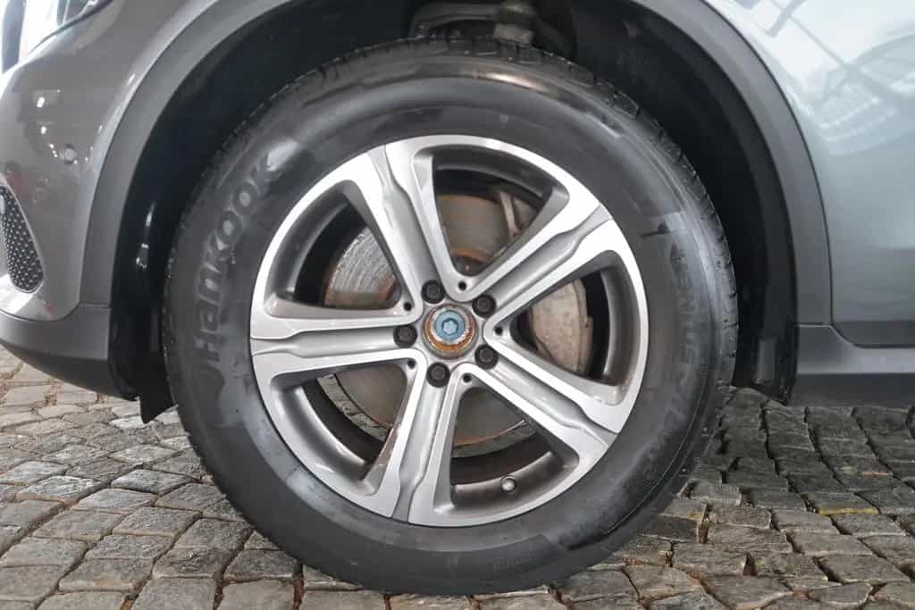 Mercedes-Benz GLC-Class 250 4Matic Standard LED Totwinkel Alcantara 09/2018-photo-36
