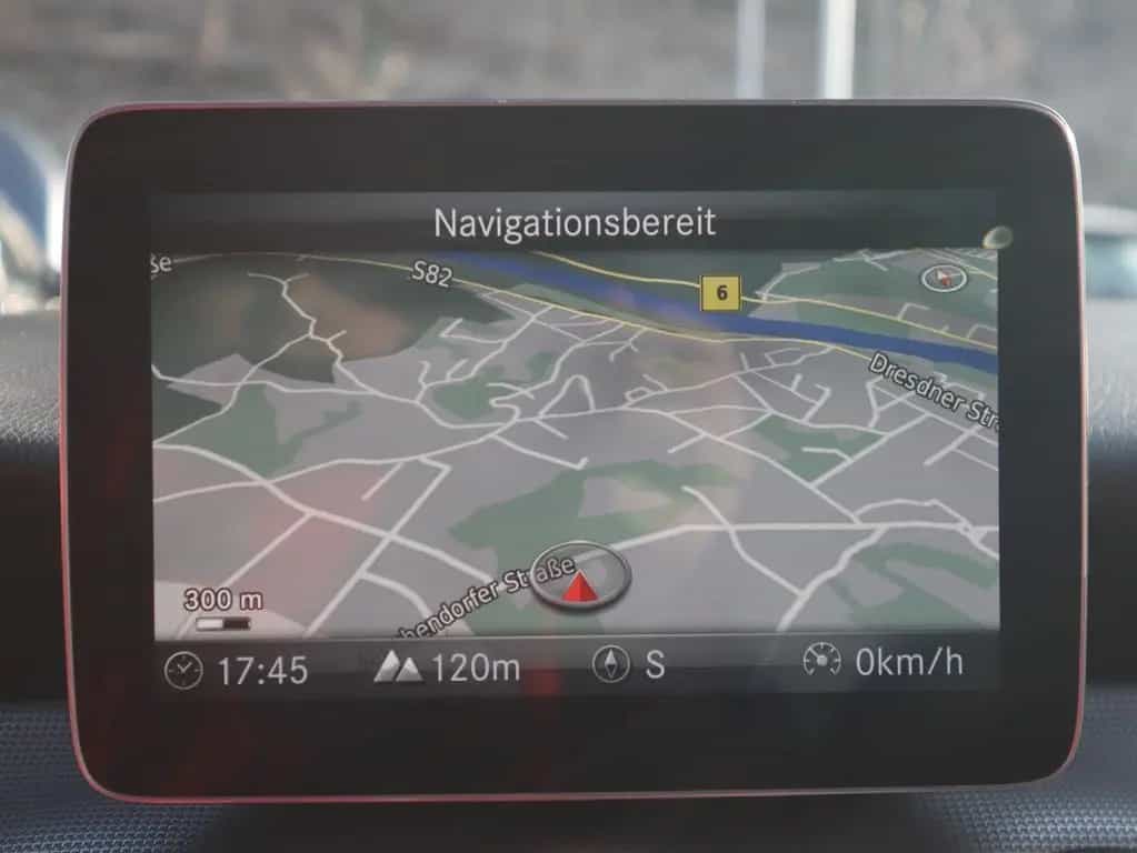 Mercedes-Benz CLA-Class 200 Shooting Brake Urban LED Navi Tempomat 01/2019-photo-13