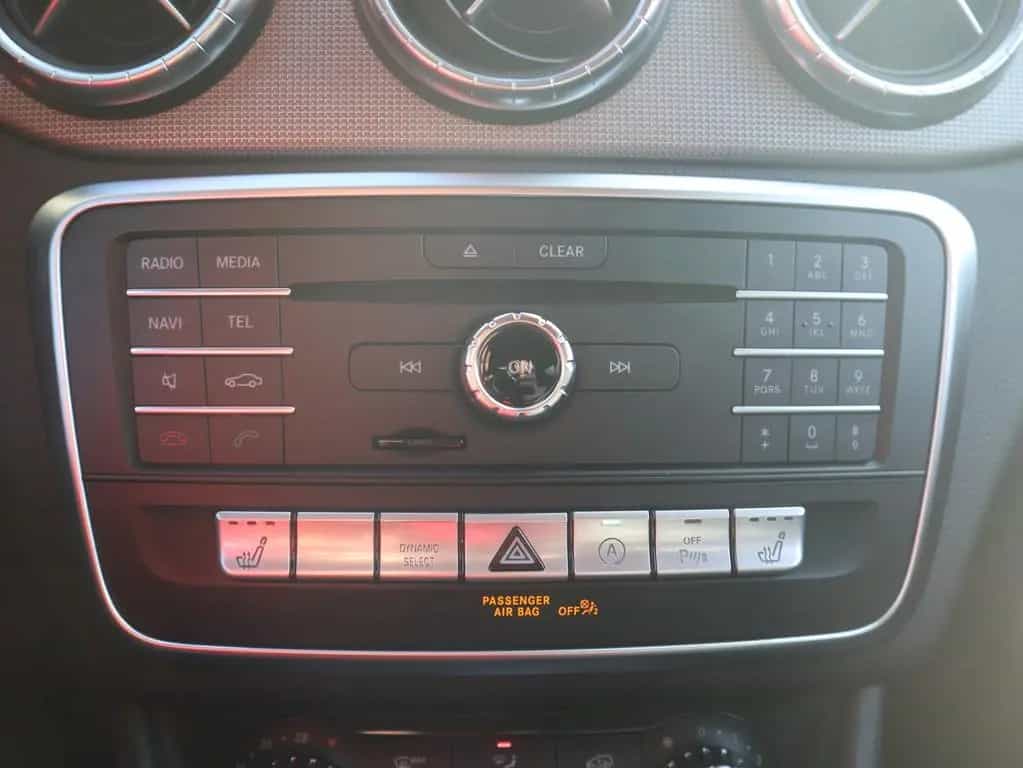 Mercedes-Benz CLA-Class 200 Shooting Brake Urban LED Navi Tempomat 01/2019-photo-16