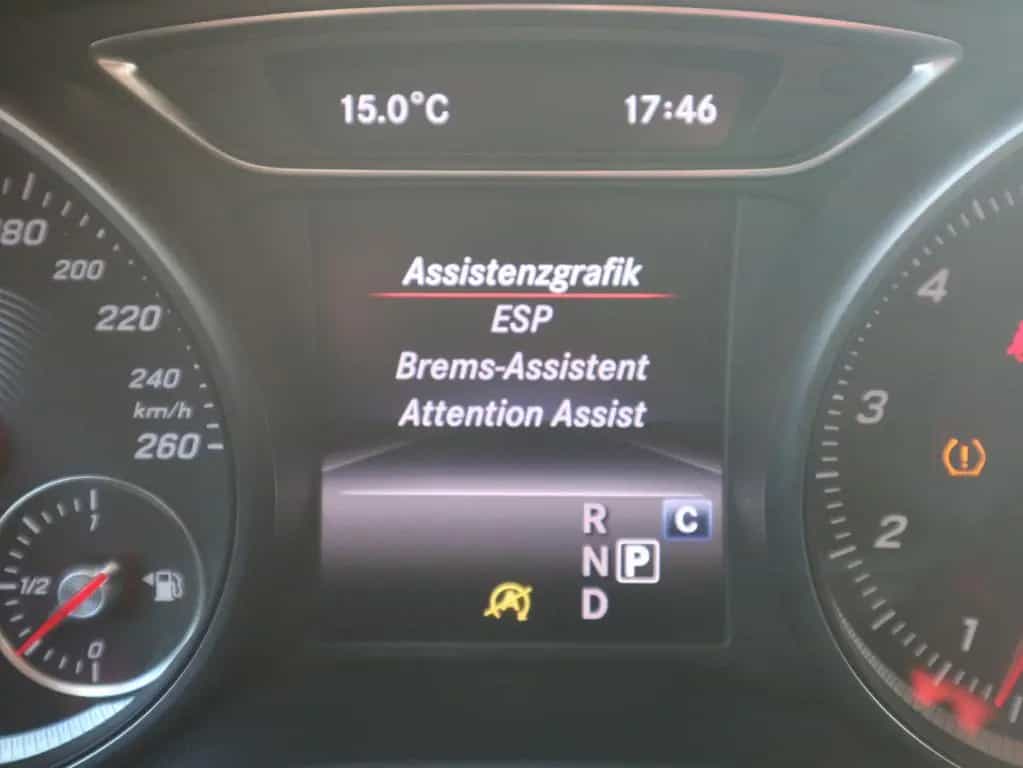 Mercedes-Benz CLA-Class 200 Shooting Brake Urban LED Navi Tempomat 01/2019-photo-20