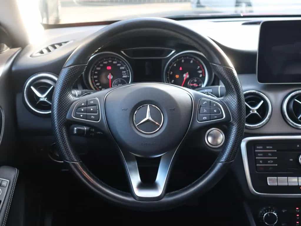 Mercedes-Benz CLA-Class 200 Shooting Brake Urban LED Navi Tempomat 01/2019-photo-21