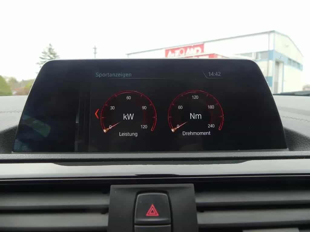 BMW 1 Series 09/2017-photo-30