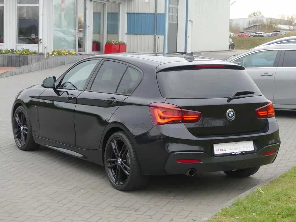 BMW 1 Series 09/2017-photo-9