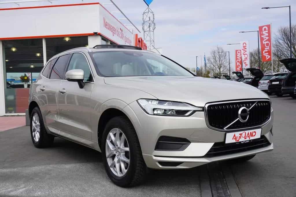 Volvo XC60 B5 AWD Momentum Pro Panorama Navi LED PDC 01/2020-photo-1