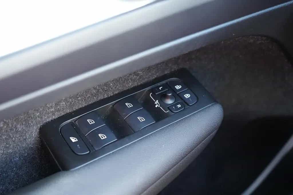 Volvo XC40 1.5 Momentum Pro 2WD 11/2020-photo-26