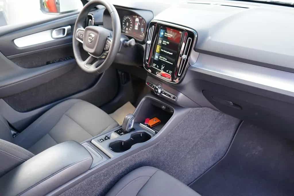 Volvo XC40 1.5 Momentum Pro 2WD 11/2020-photo-29