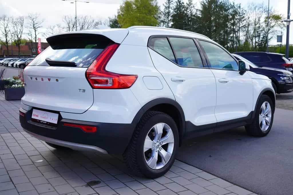 Volvo XC40 1.5 Momentum Pro 2WD 11/2020-photo-4