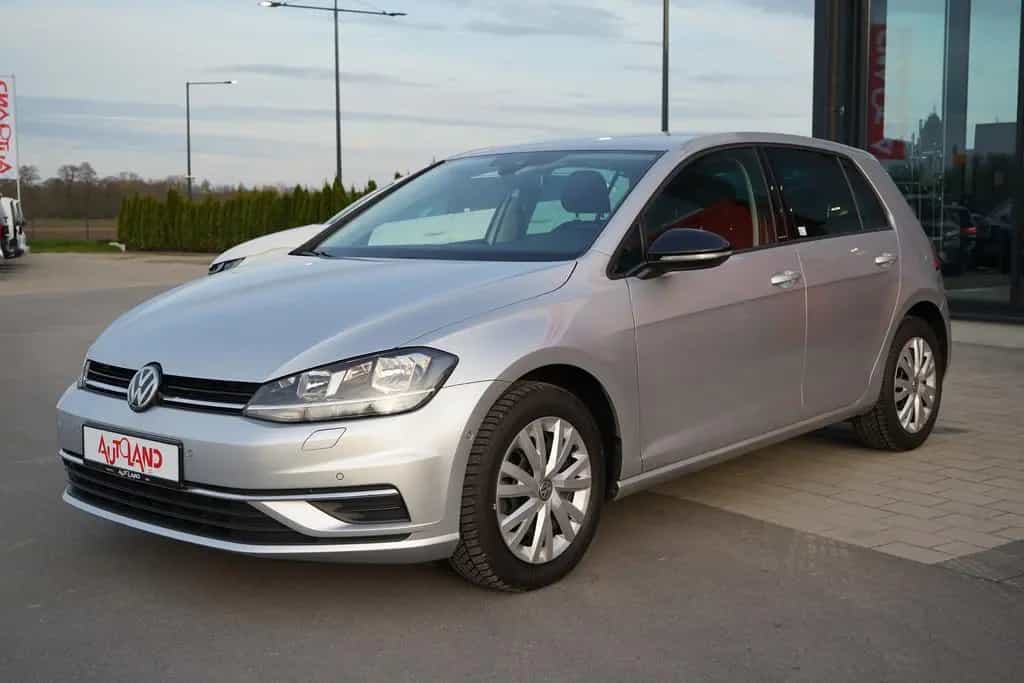Volkswagen Golf VII 1.0 IQ Drive ACC Totwinkel Sitzheizung 06/2019-photo-1