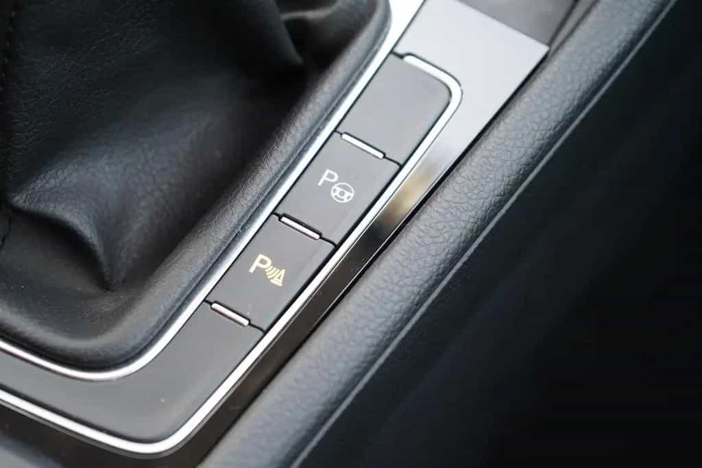 Volkswagen Golf VII 1.0 IQ Drive ACC Totwinkel Sitzheizung 06/2019-photo-17