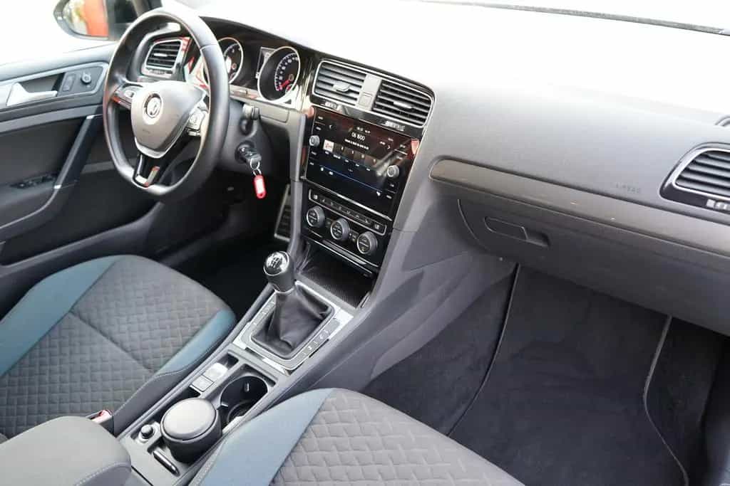 Volkswagen Golf VII 1.0 IQ Drive ACC Totwinkel Sitzheizung 06/2019-photo-31