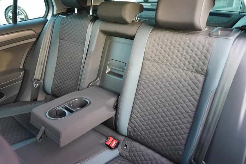 Volkswagen Golf VII 1.0 IQ Drive ACC Totwinkel Sitzheizung 06/2019-photo-34