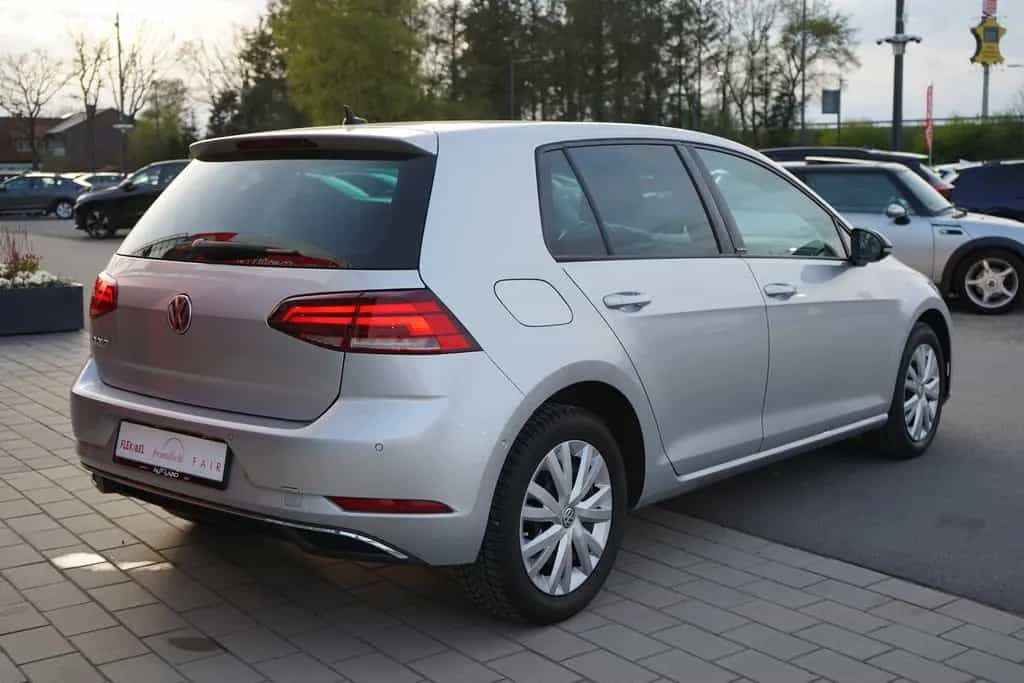 Volkswagen Golf VII 1.0 IQ Drive ACC Totwinkel Sitzheizung 06/2019-photo-4