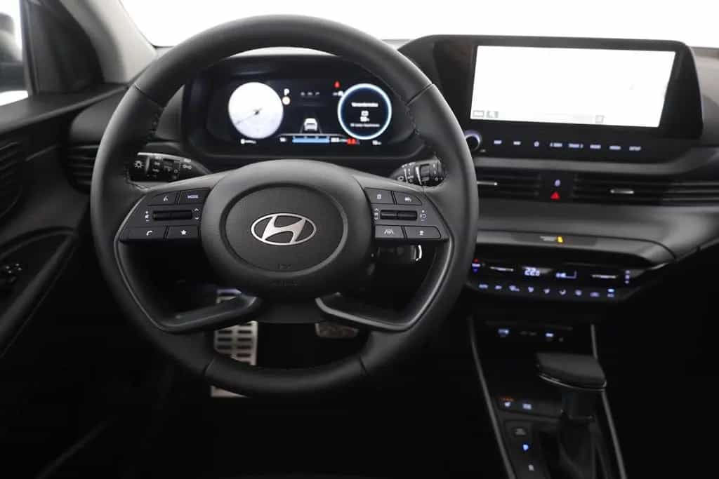 Hyundai BAYON 1.0T-GDI Aut. LED ACC Navi Kamera 12/2025-photo-9