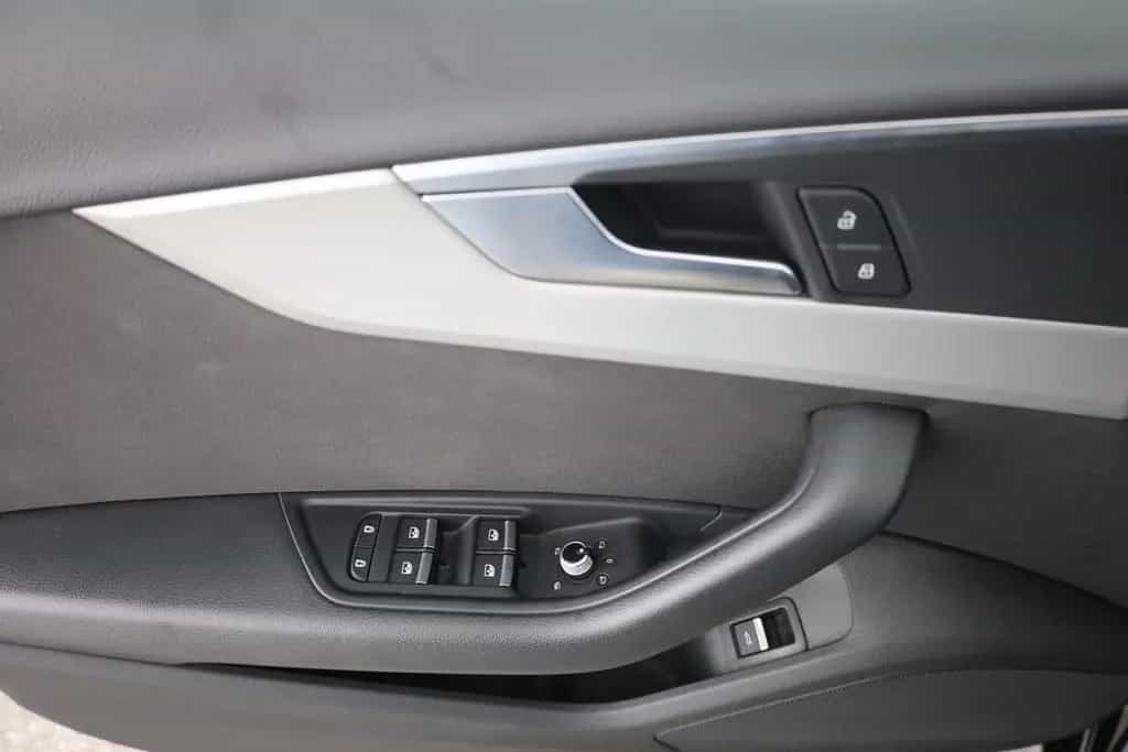 Audi A4 Avant 35 TFSI LED Navi el. Heckklappe DAB 05/2022-photo-20