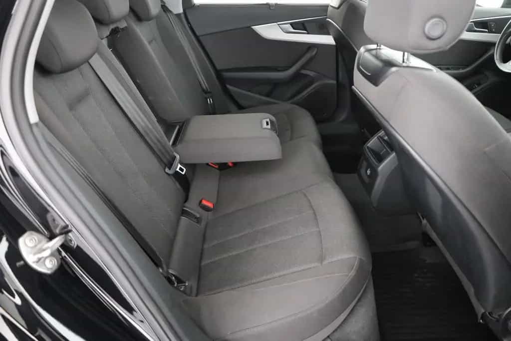 Audi A4 Avant 35 TFSI LED Navi el. Heckklappe DAB 05/2022-photo-23