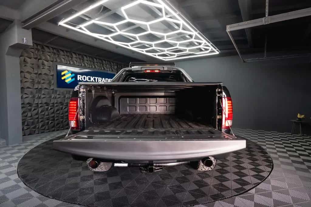 Dodge RAM 5.7 V8 HEMI 4x4 OFFROAD Night-Paket LONG 19% 07/2021-photo-26