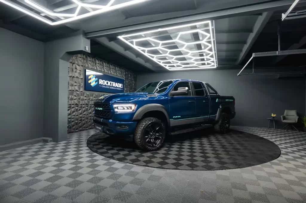 Dodge RAM 5.7 V8 HEMI 4x4 BLUE EDITION Offroad LONGBED 09/2022-photo-1