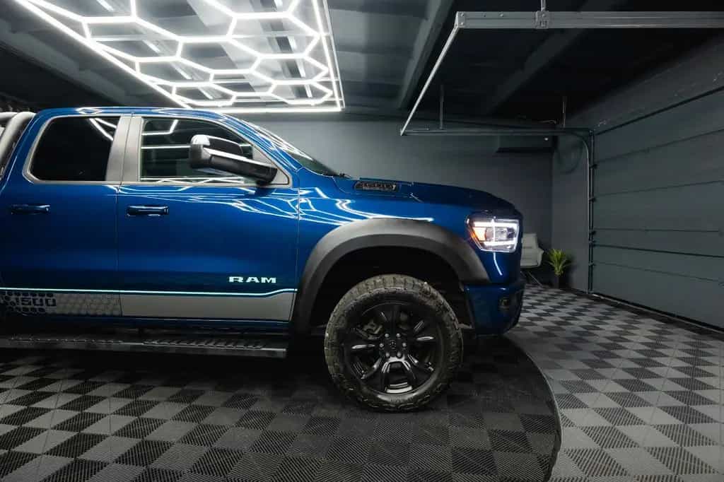 Dodge RAM 5.7 V8 HEMI 4x4 BLUE EDITION Offroad LONGBED 09/2022-photo-12