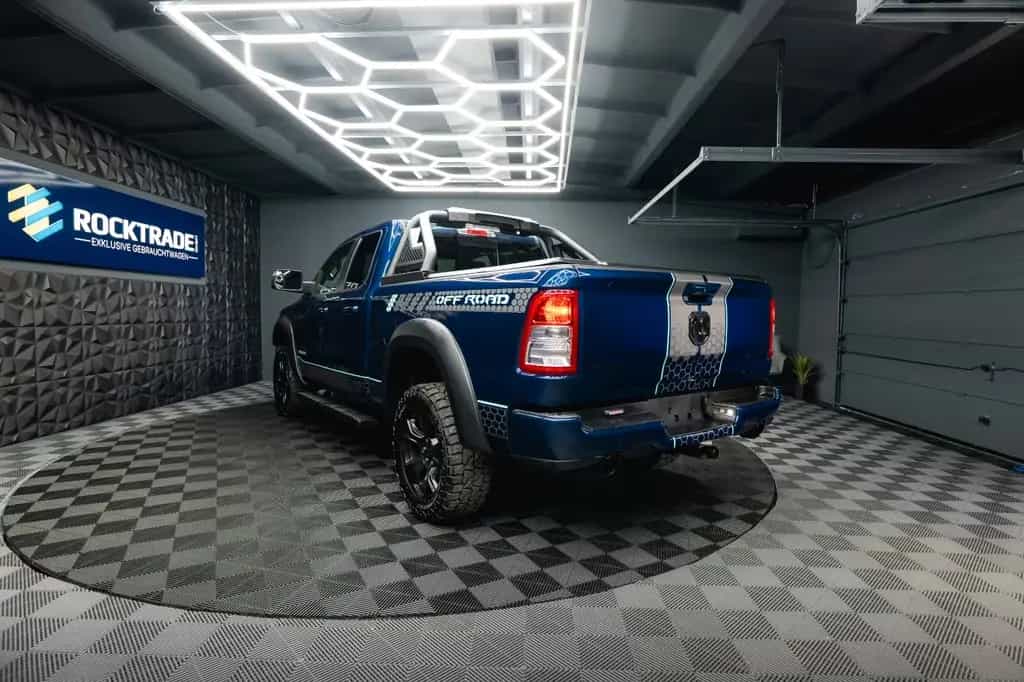 Dodge RAM 5.7 V8 HEMI 4x4 BLUE EDITION Offroad LONGBED 09/2022-photo-18