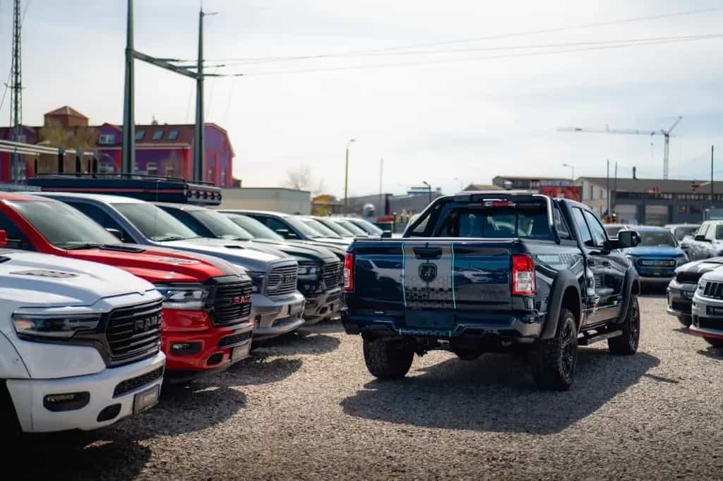 Dodge RAM 5.7 V8 HEMI 4x4 BLUE EDITION Offroad LONGBED 09/2022-photo-27