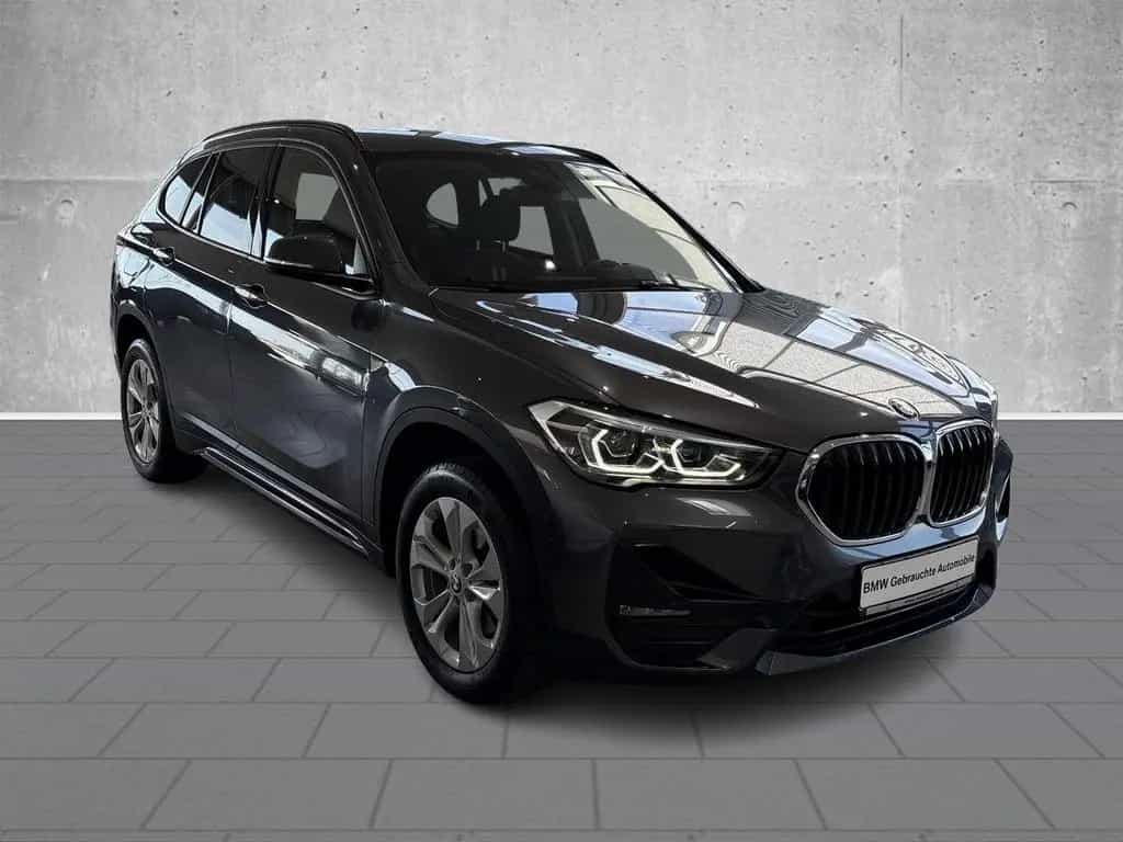 BMW X1 18d AHK RFK SHZ GRA LED Navi Soundsystem El. 07/2021-photo-3