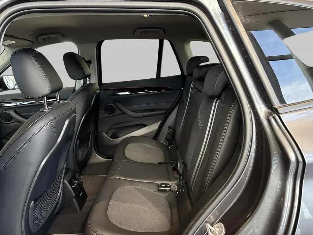BMW X1 18d AHK RFK SHZ GRA LED Navi Soundsystem El. 07/2021-photo-7