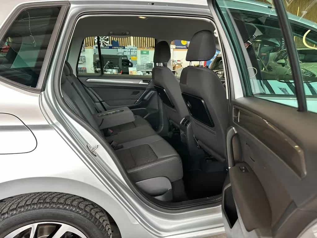 Volkswagen Golf Sportsvan 1.5 TSI ACT DSG JOIN *LED*PDC* 03/2018-photo-44